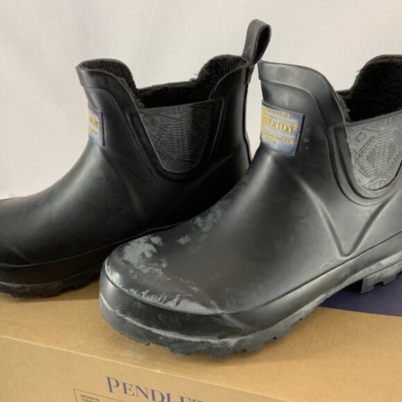 Pendleton Women’s Short Ankle Rain Boots - Picture 5 of 9